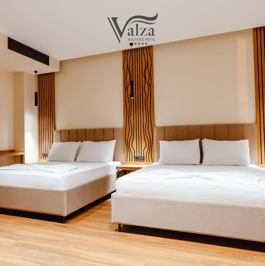 Valza Boutique Hotel Vlore Bagian luar foto