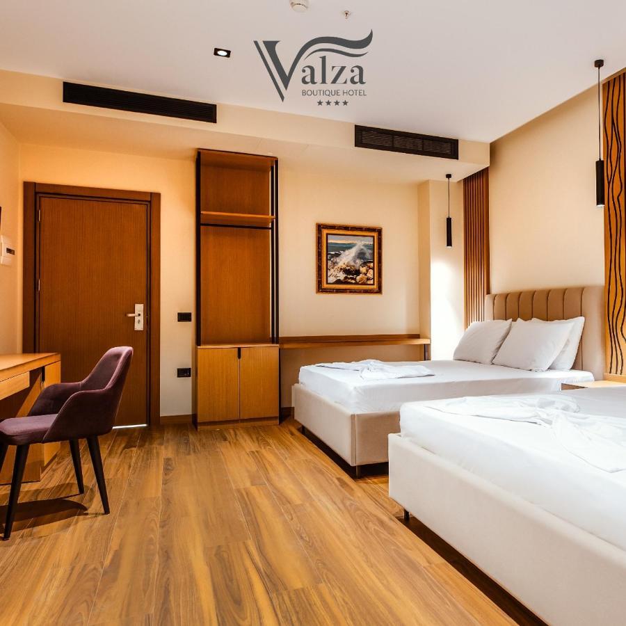 Valza Boutique Hotel Vlore Bagian luar foto