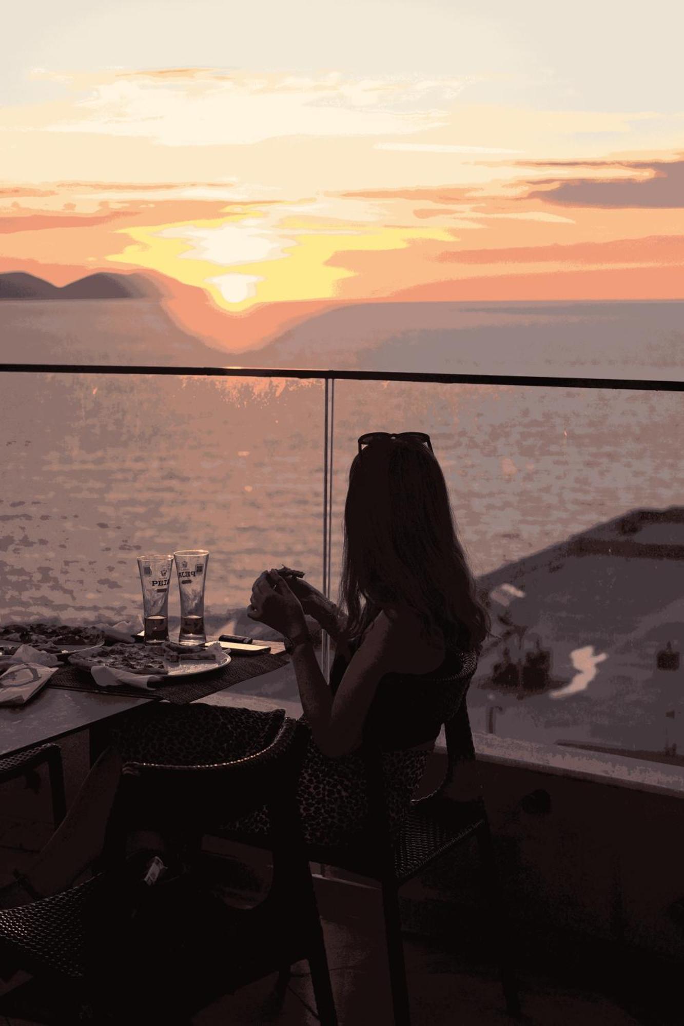 Valza Boutique Hotel Vlore Bagian luar foto
